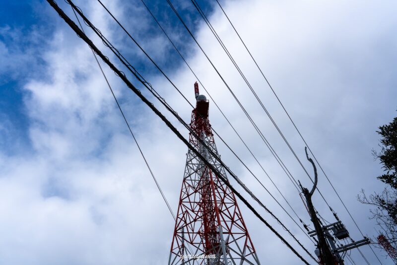生駒山山頂にある電波塔