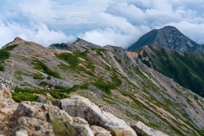 パノラマ銀座縦走の記録。大天井岳から常念岳方面への登山道