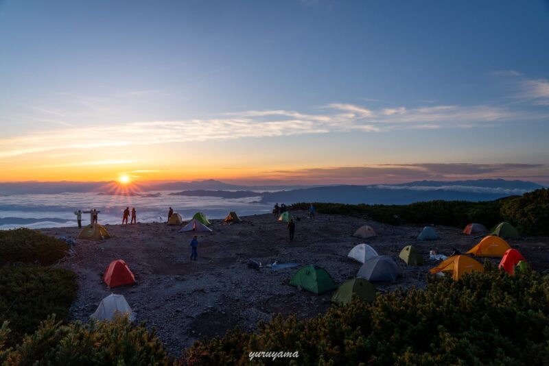 蝶ヶ岳テント指定地でっ見る日の出