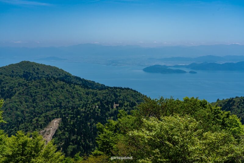 コヤマノ岳付近から見える琵琶湖の画像