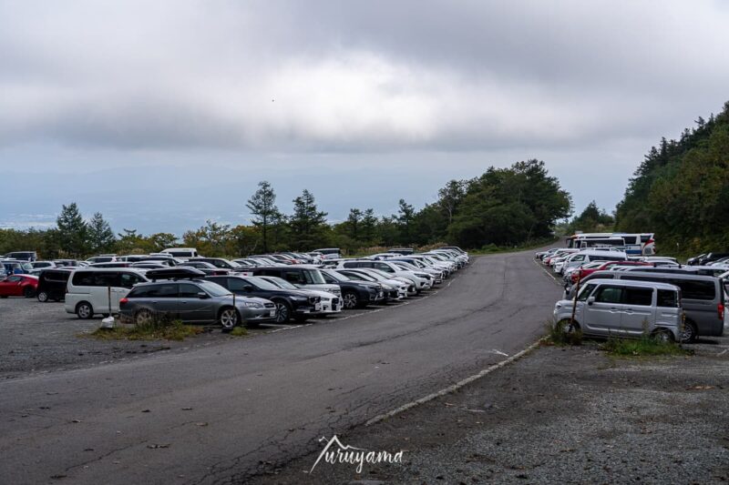 安達太良山ロープウェイ駅の駐車場